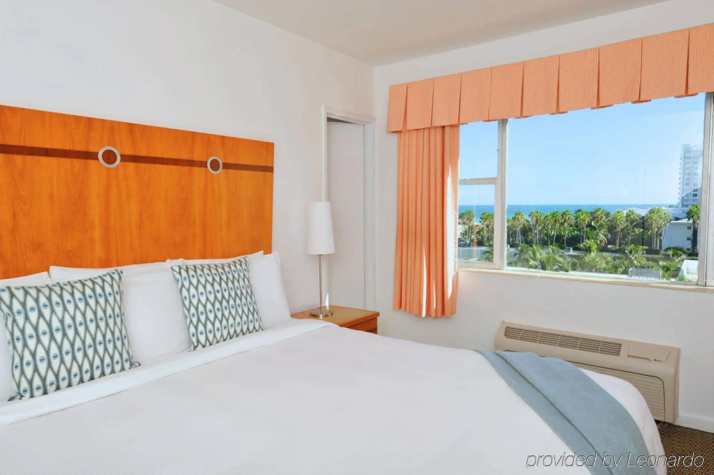 South Seas Hotel