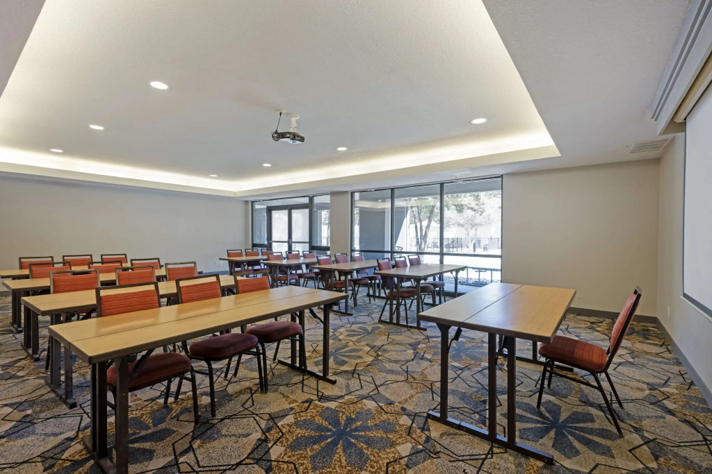Best Western Plus Fort Worth North