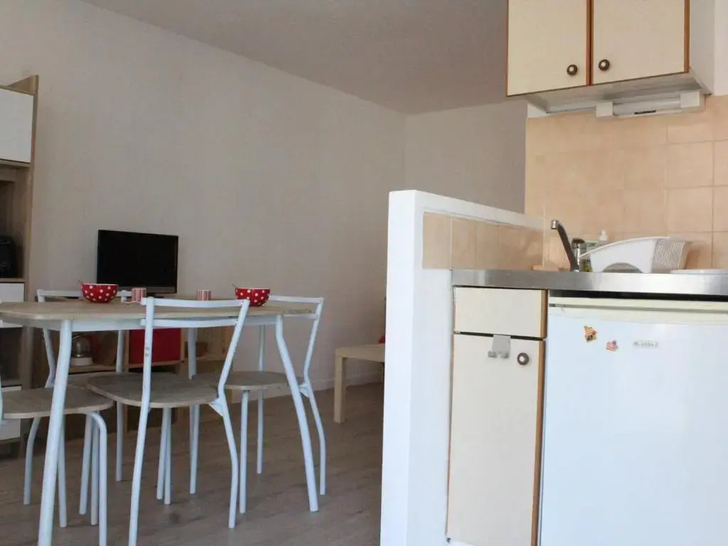 Appartement La Rochelle, 1 pièce, 2 personnes - FR-1-246-110