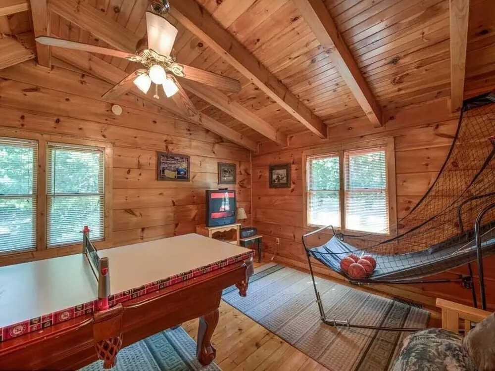 Twilight Ridge, 1 Bedroom, Sleeps 4, Game Room, WiFi, Mountain Views