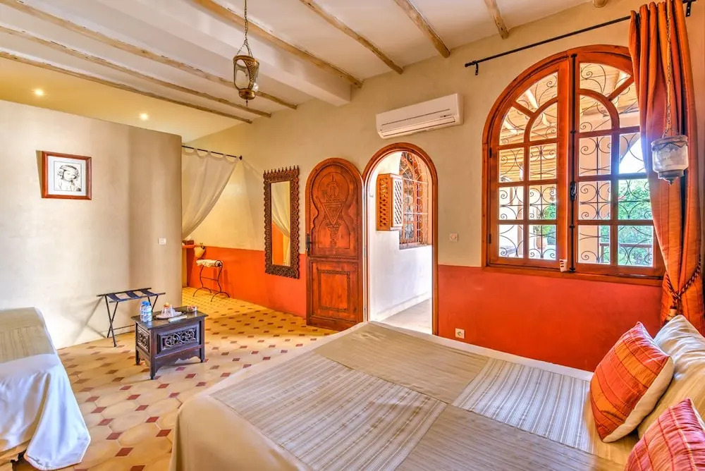 Riad Janoub