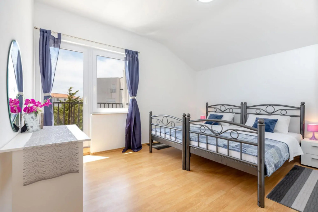 Apartments Maja