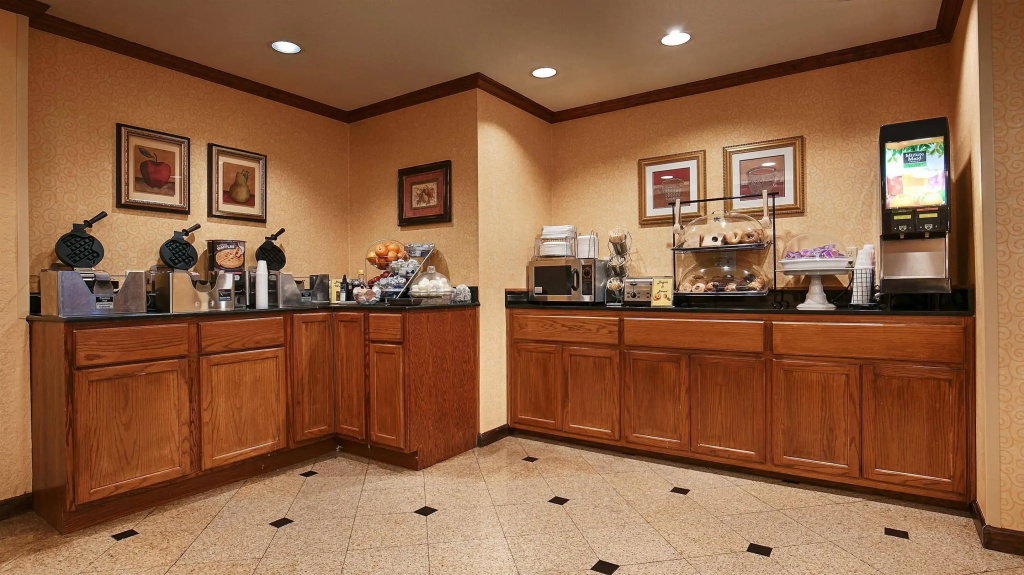 Best Western Alamo Suites
