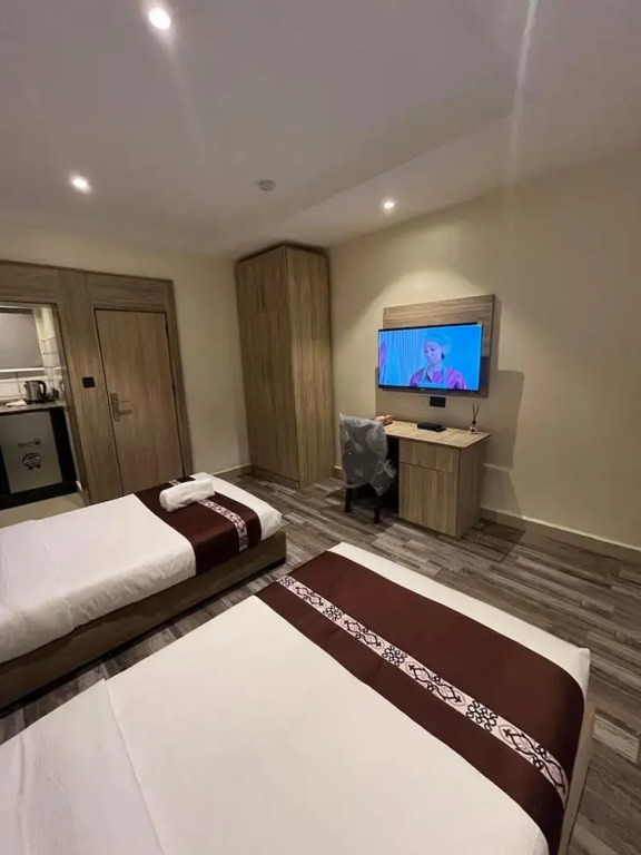 Moz One Apartments