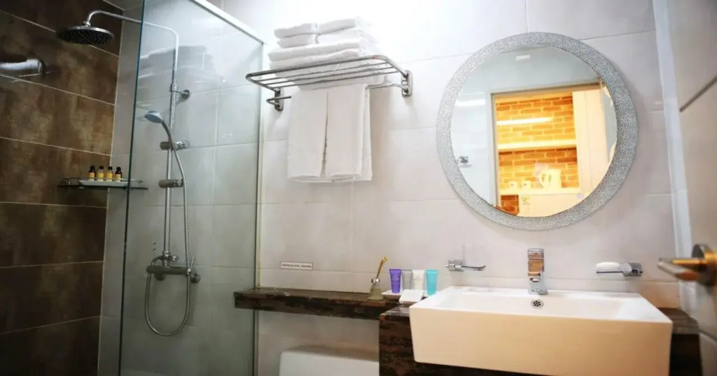 Coop City Hotel Stayco