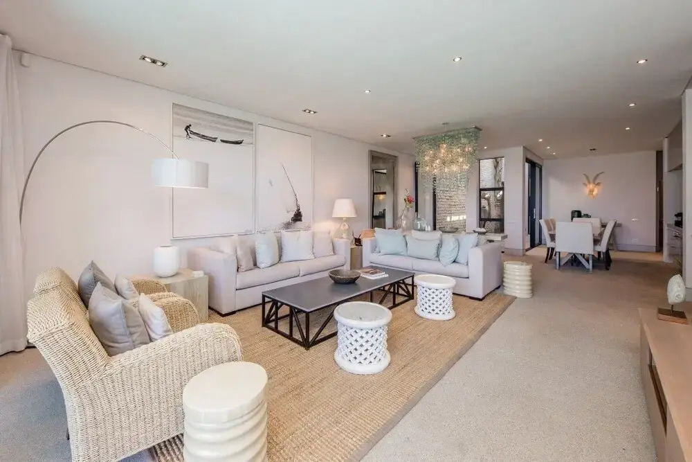 Loader Villa