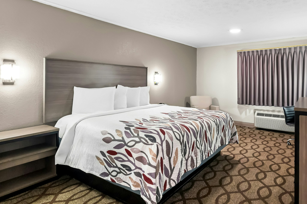 Guesthouse Inn & Suites Lexington