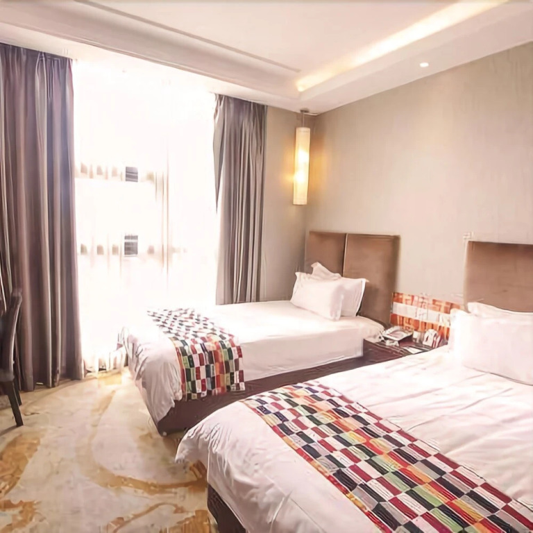 Yijia Chain Hotel