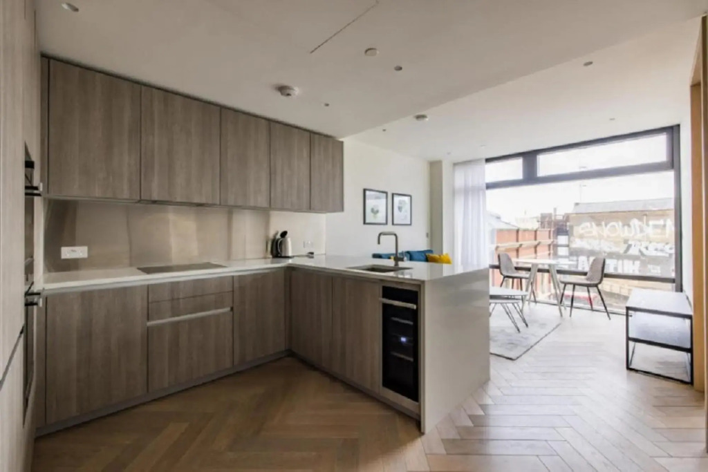 Spacious One Bed Apartment in Liverpool Street