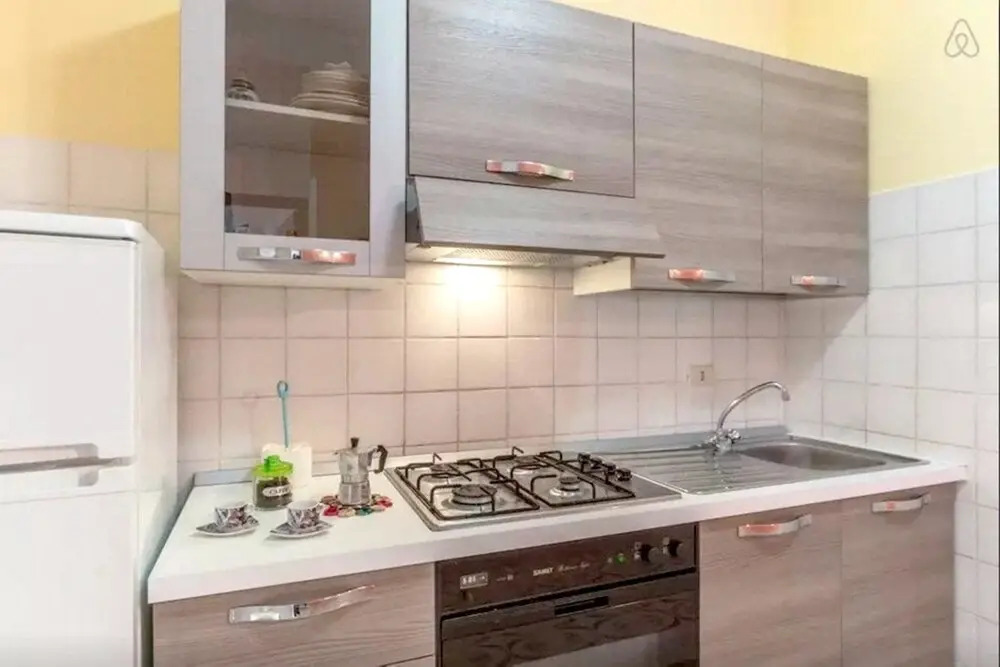 Apartment via valverde 1