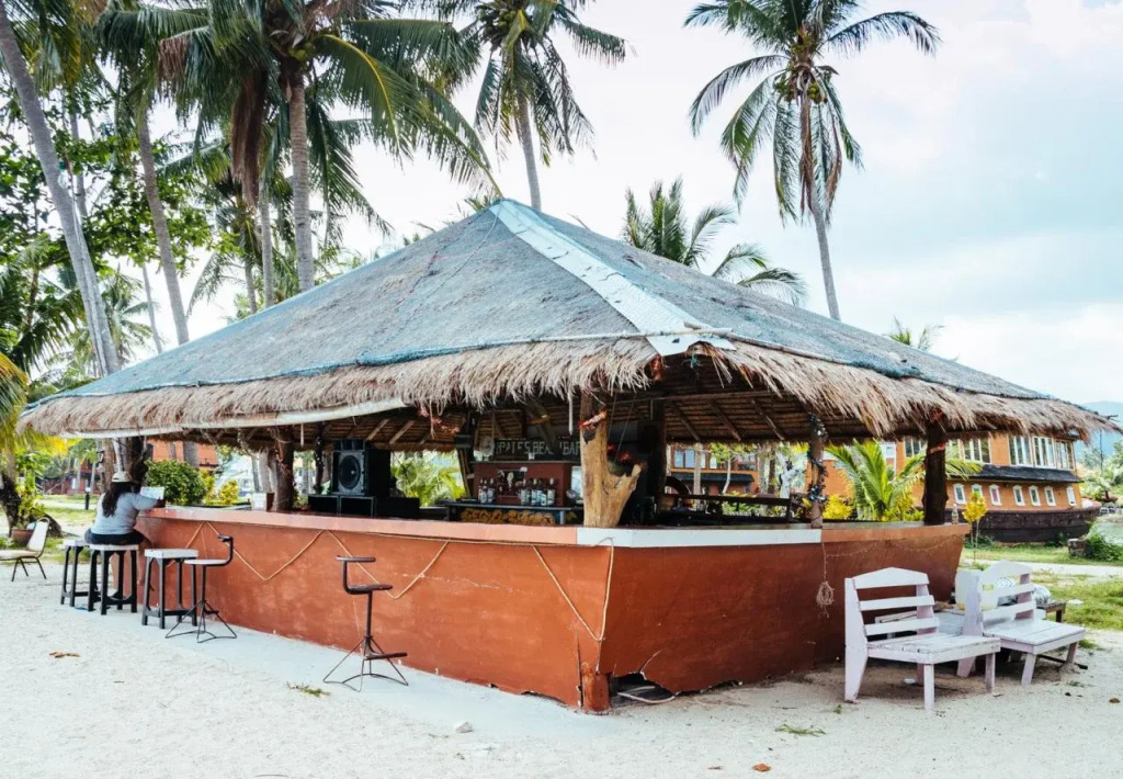 Koh Chang Boat Chalet