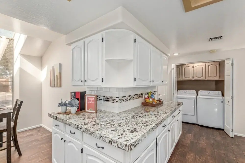 Redmont Mesa 3 Bedroom Home by Redawning