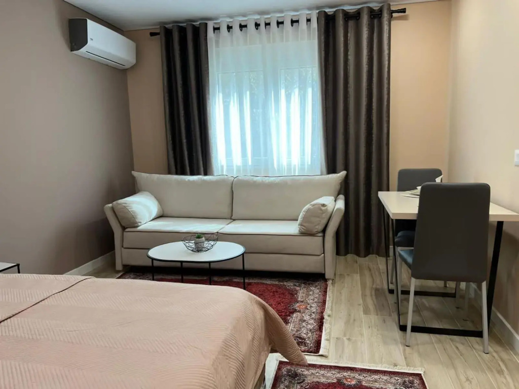 Smart Home , Lovely Apartment in Tirana