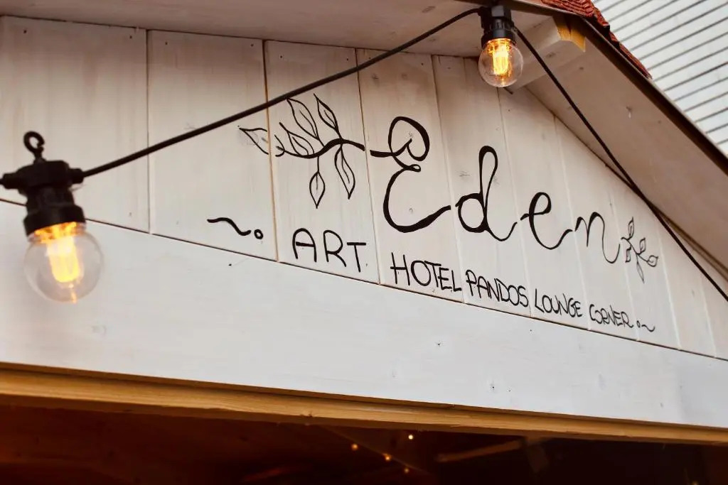 Art Hotel Pandos