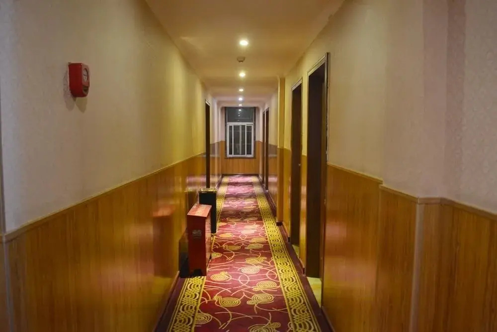 Baohaosi Zhedong Hotel