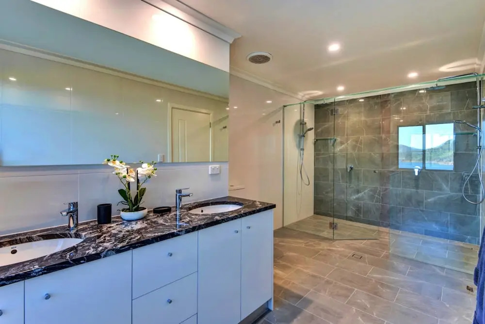 La Bella Waters 1 Wide Reaching Ocean Views And Buggy