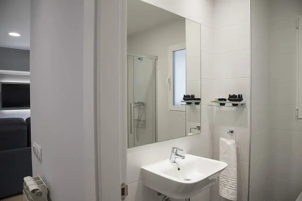 ALQUILAZ. Apartamentos Turísticos