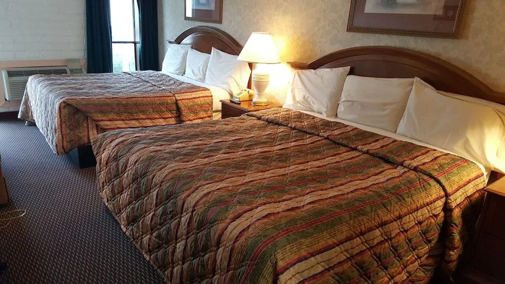 Edelweiss Inn New Braunfels