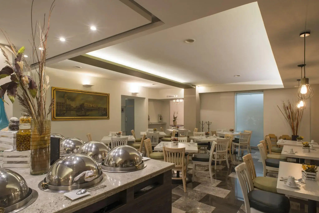 Stanza Hotel