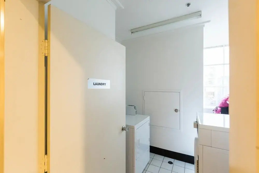 ELIZA, 2BDR Melbourne Apartment