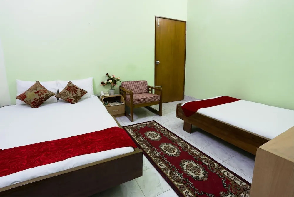 Hotel Farmis Garden