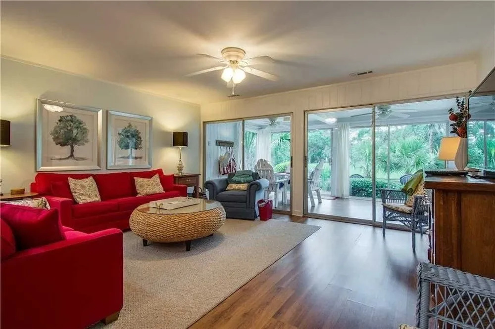Fairway Lane 102