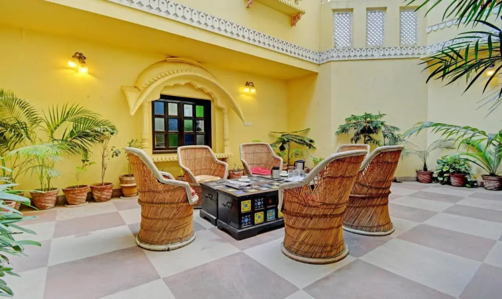 Hotel Utsav Niwas