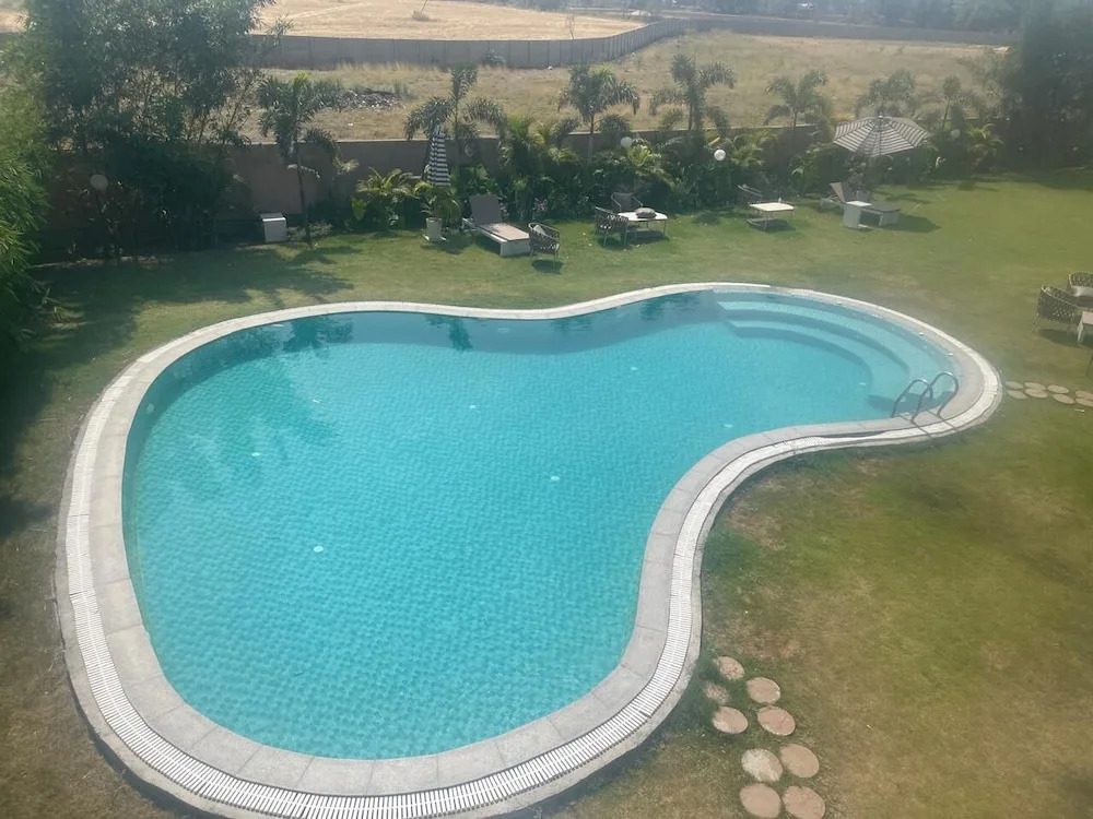 Nirwana Resorts & Club