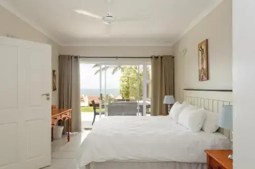Martinique 44