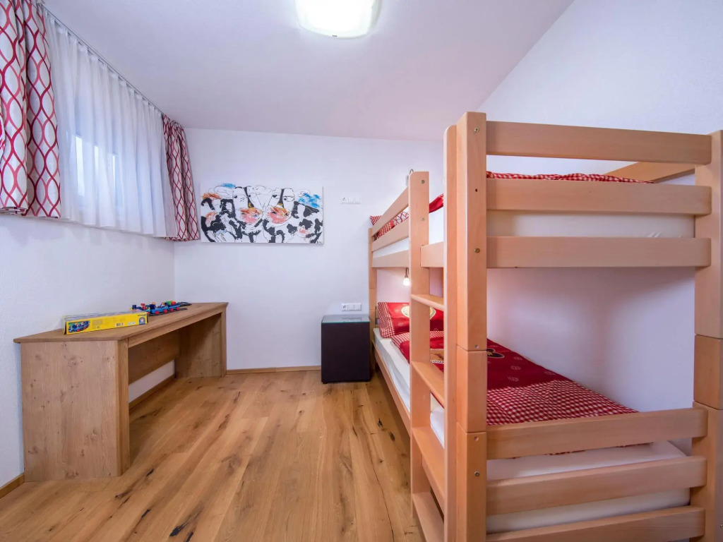 Apartment in Neukirchen near the mountain railway