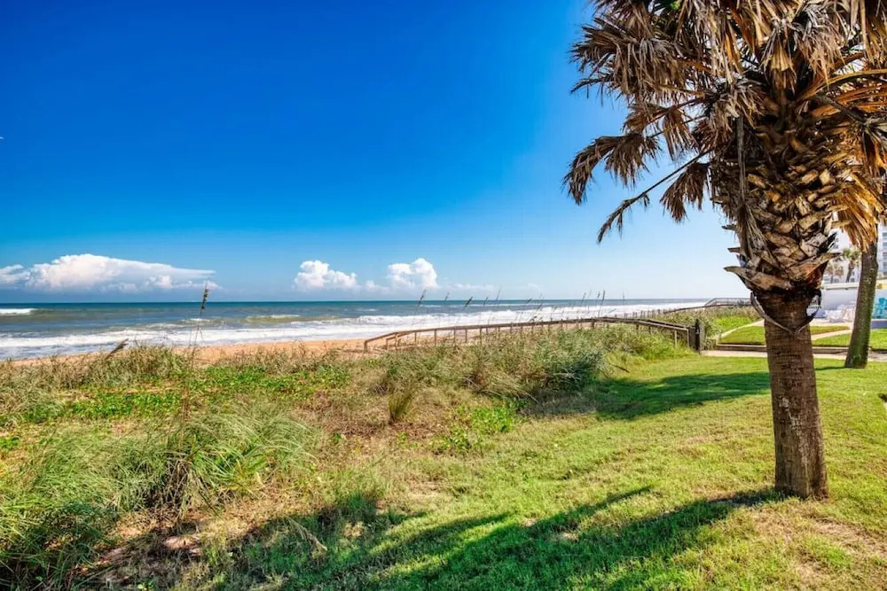 Sunrise Cottage Direct Oceanfront House