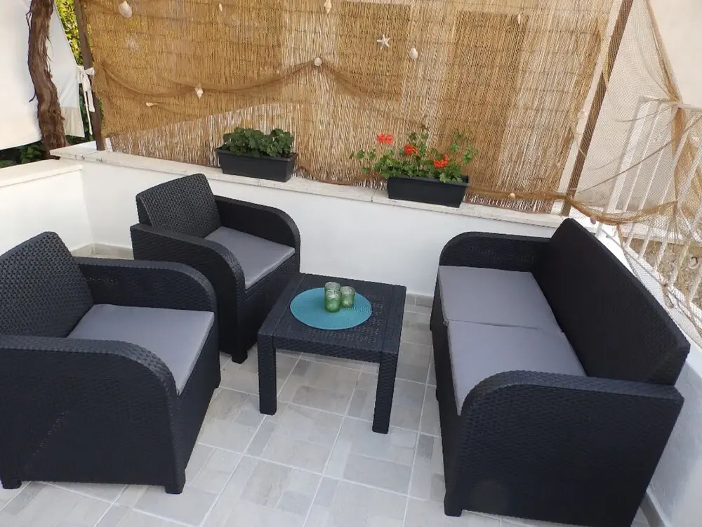 House Polus
