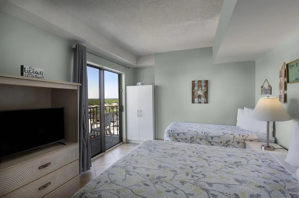 Palace Resort Condos