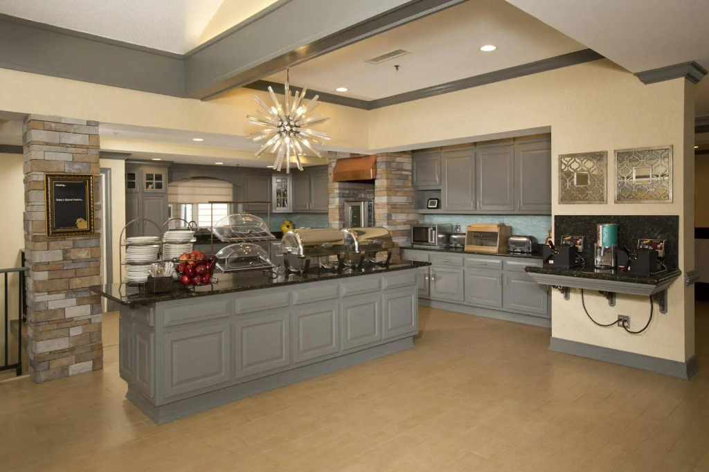Homewood Suites by Hilton Alexandria