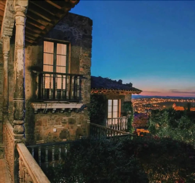 Hacienda Las Amantes