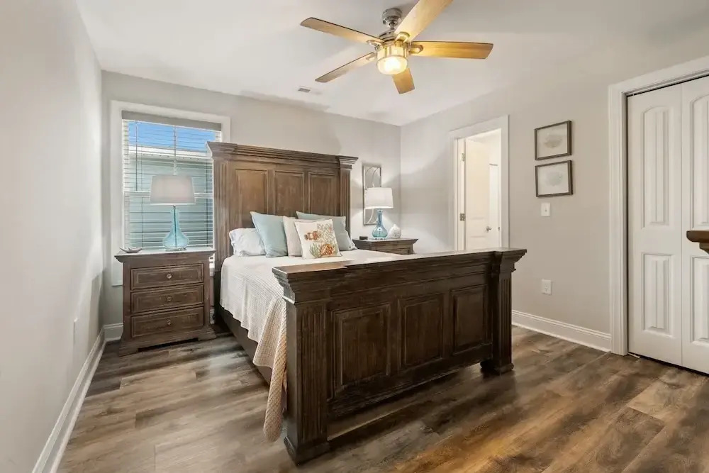 Second-row Home Just Across The Street From The Beach Access, Community Pool 5 Bedroom Home by Peace Vacations