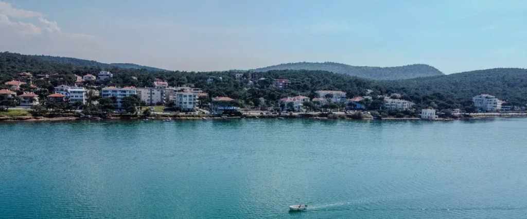 Ayvalık Mavi Çam Otel