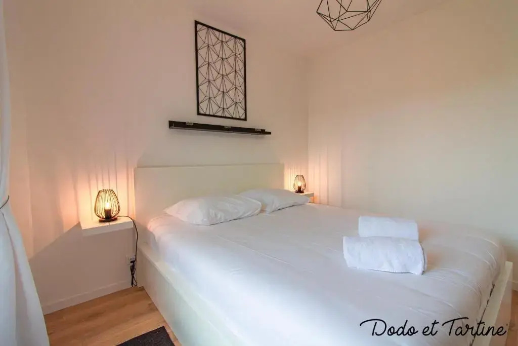 Beautiful 2 bedroom with balcony - Dodo et Tartine
