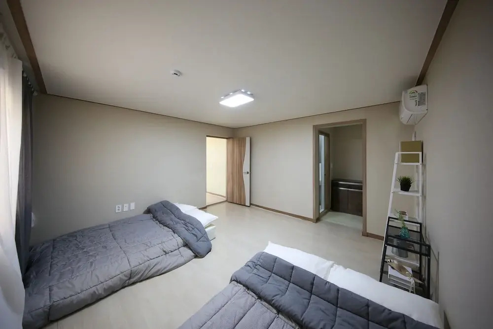Mori House