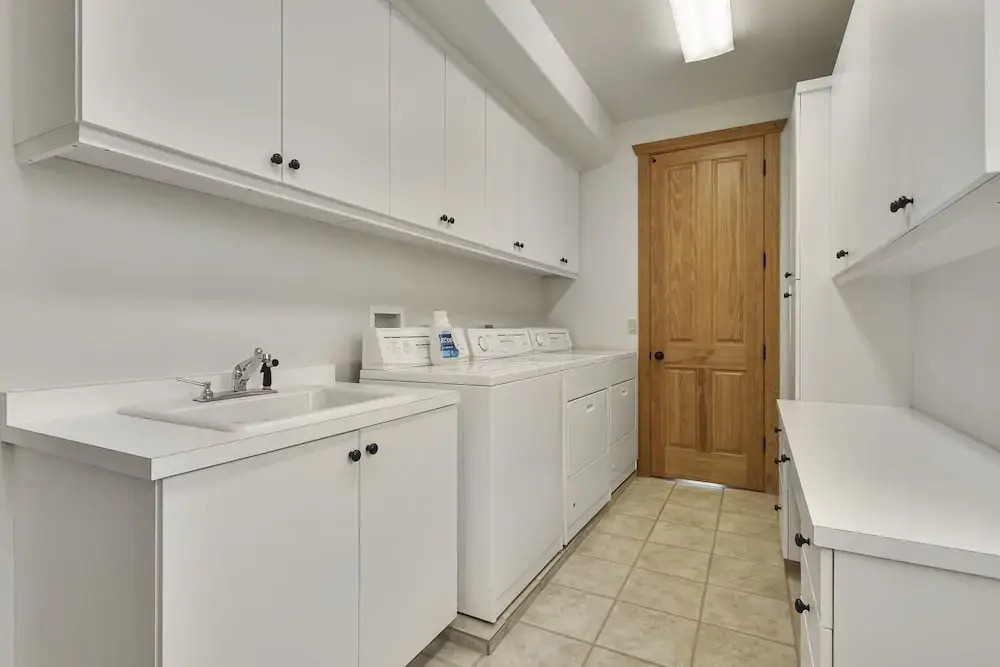 Thistle Drive Home at Deer Valley Resort - 4 Bedroom Home #3020 4 Condo