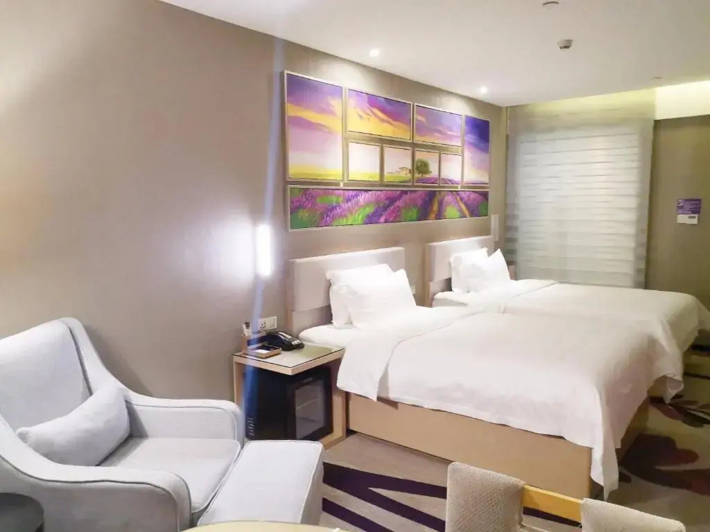 Lavande Hotel Zhuhai Tang University City