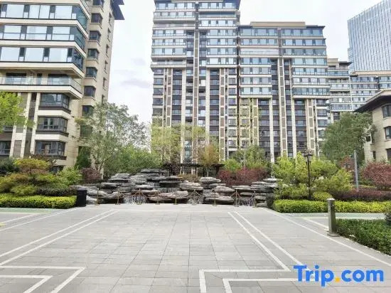 Haoran Roam| Lakeside Retreat · Leisure Luxe Holiday Inn
