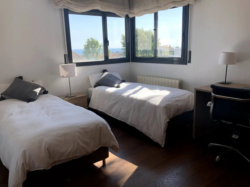 BFA 64 - CASA BROWN in Calafell