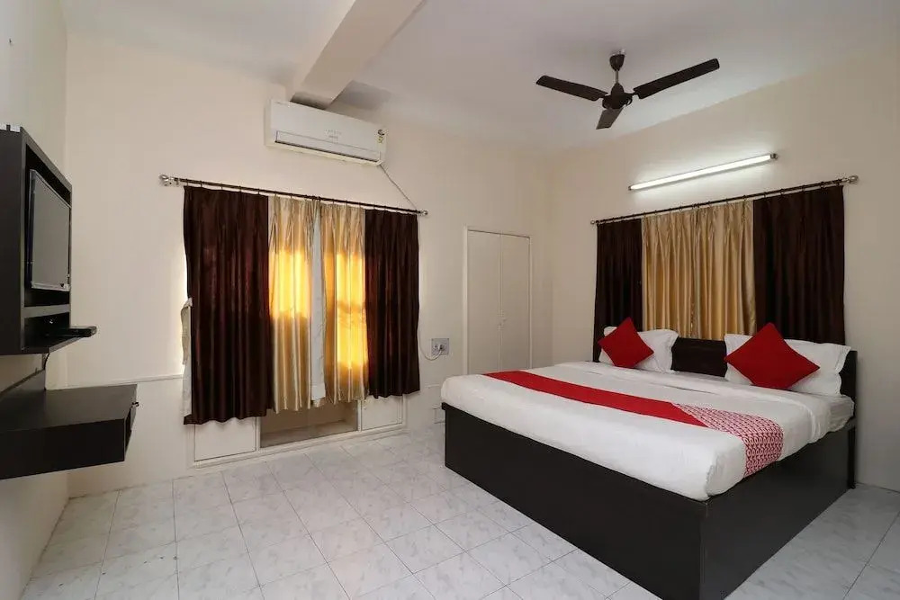 Aryan Guest House