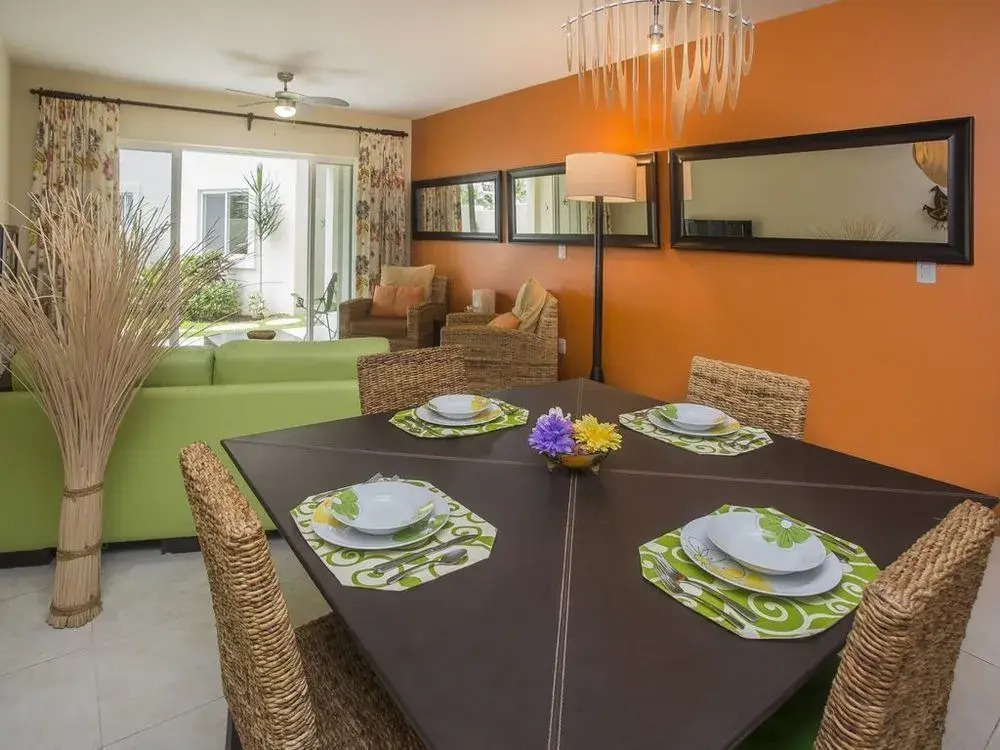 Luna Maya condo free access to Beach club
