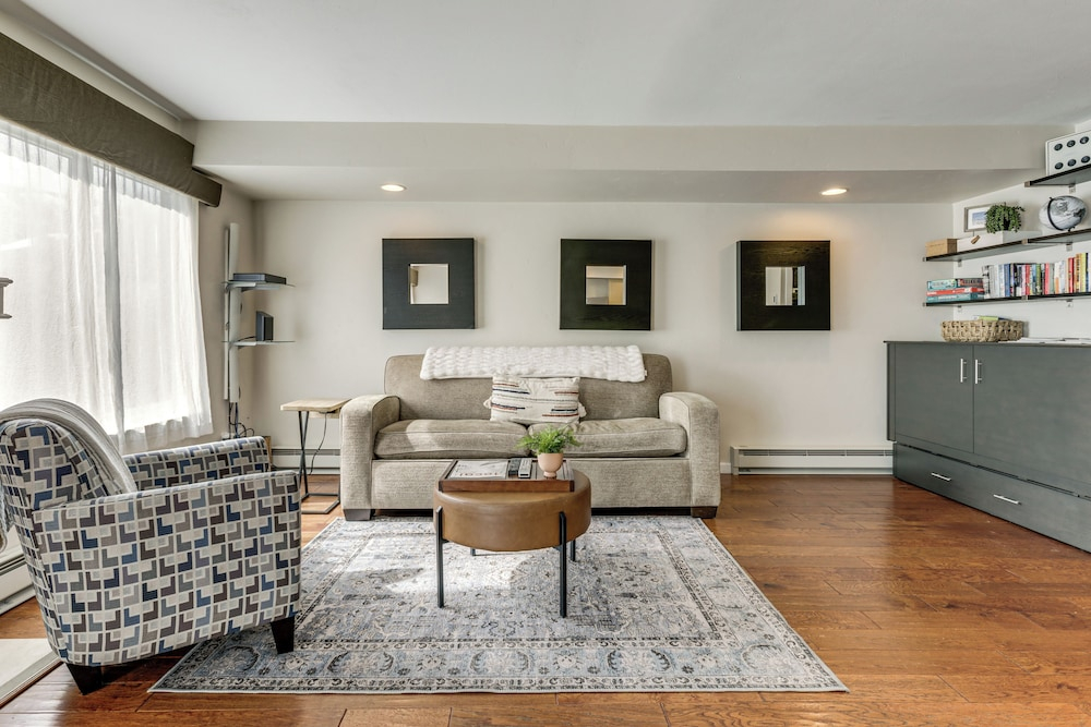 Snowmass Condo w/ Amenities < 1 Mi to Slopes!