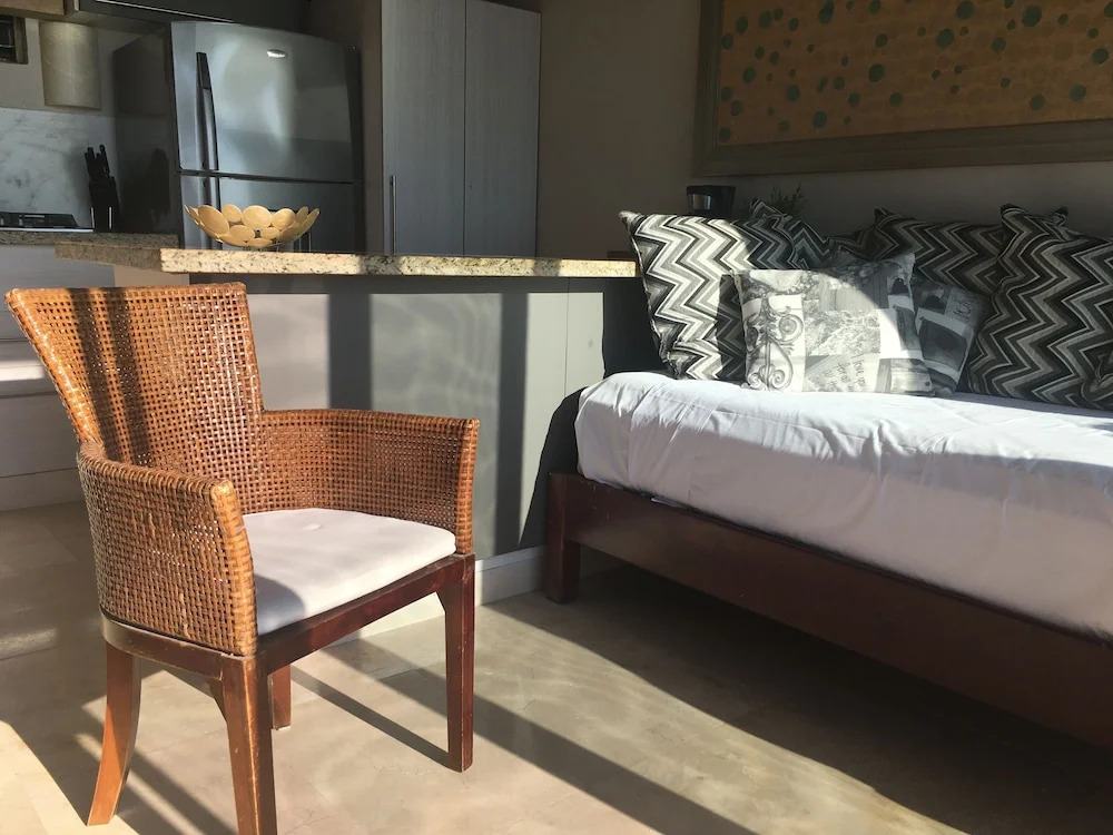 Los Tules Mexican Resort