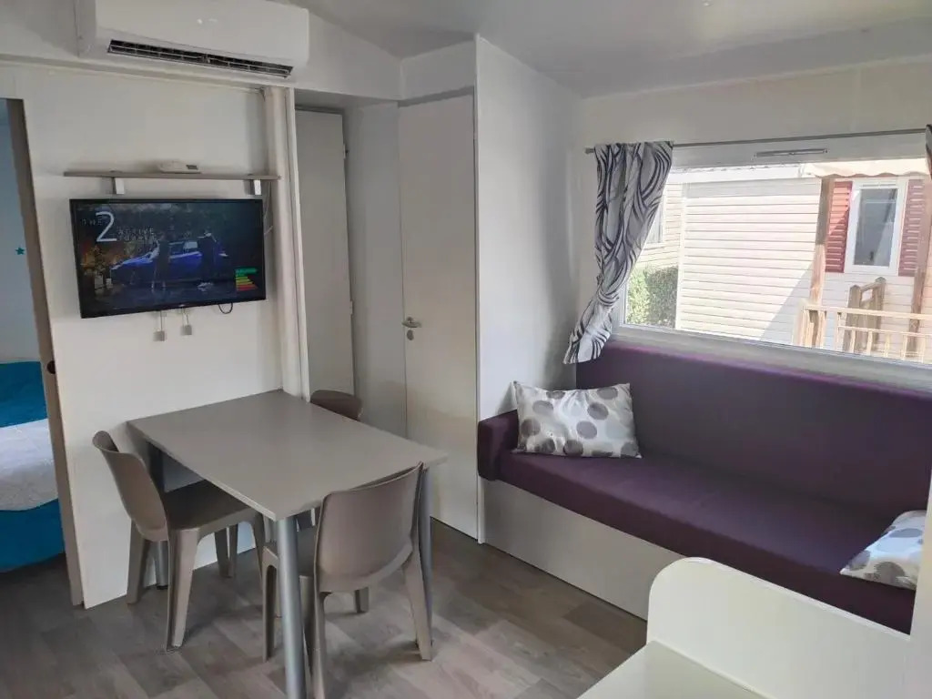 charmant mobil home 2 chambres Valras plage
