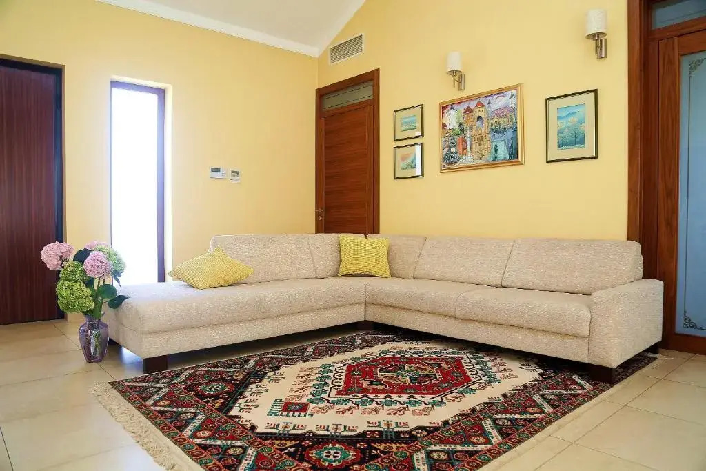 Apartment Larin