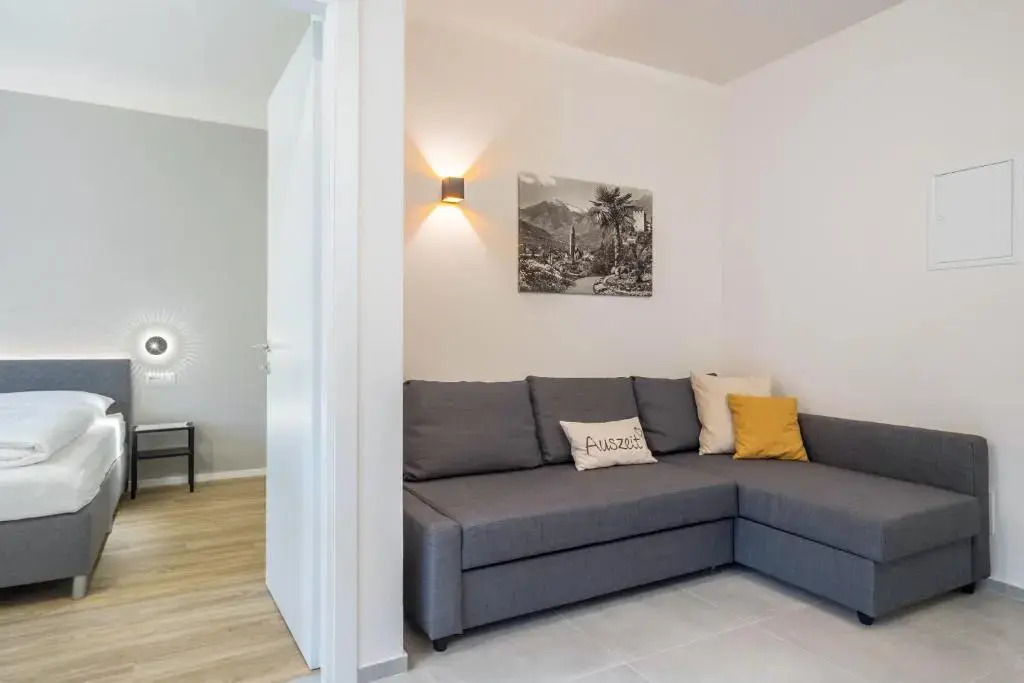M-m Apartment